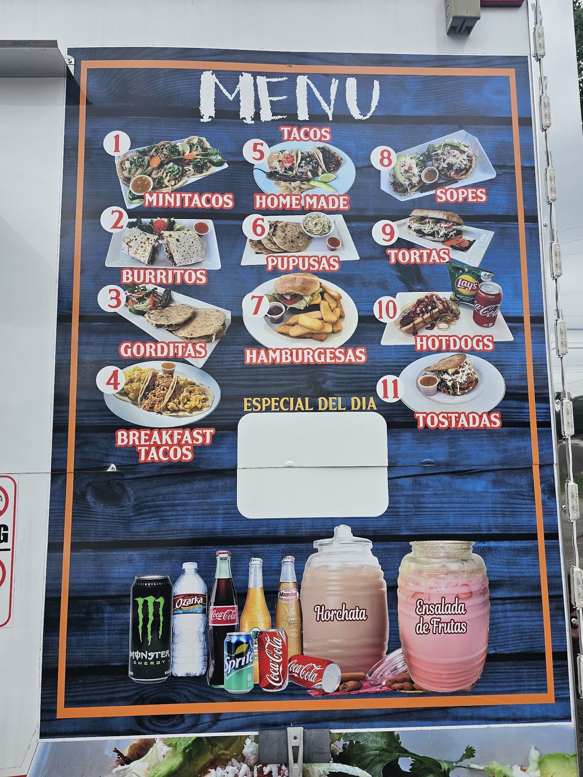 Pupusas de Queso y Loroco